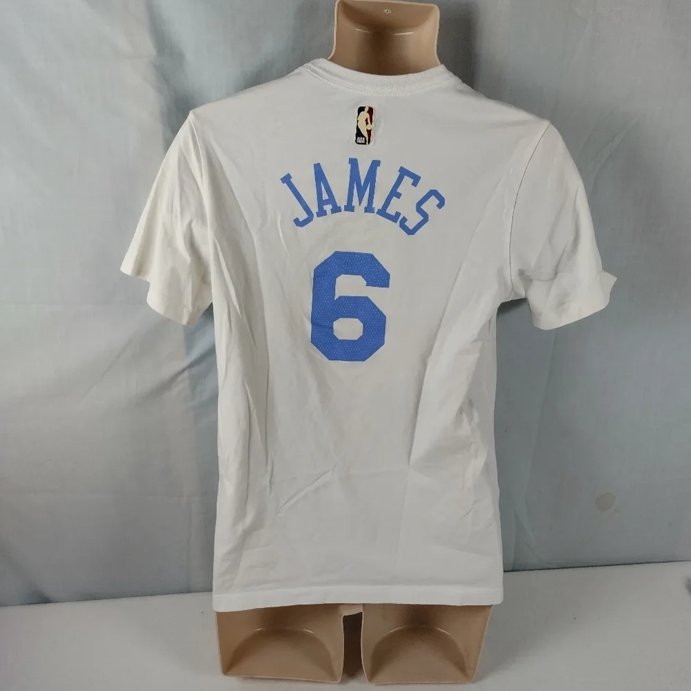 Nike Women's Size Small Los Angeles Lakers #6 LeBron James NBA Team Shirt
